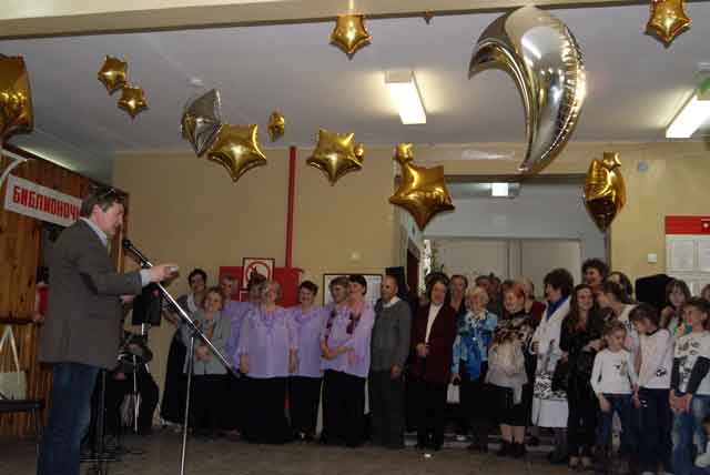 Выступление Олега Захарова на Библионочи 2013 в Кстове Выступление Олега Захарова на Библионочи 2013 в Кстове