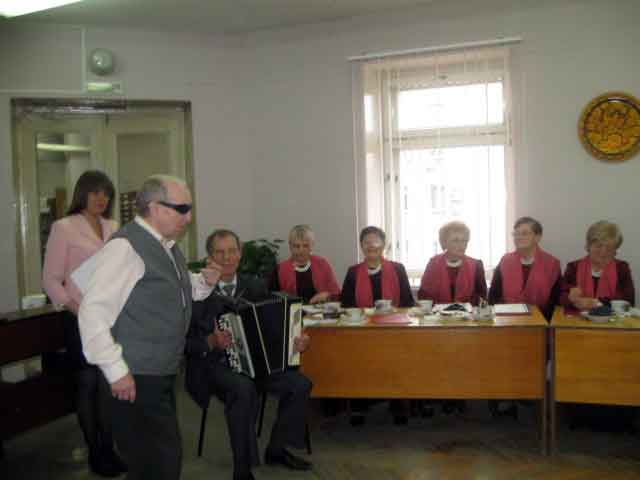 Фольклорный праздник «Люблю тебя, частушка русская!» Фольклорный праздник «Люблю тебя, частушка русская!»