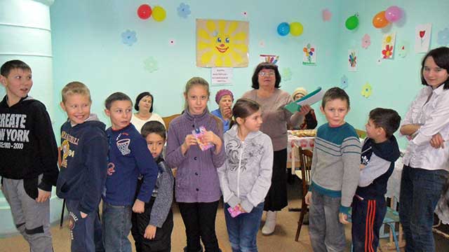 Участники праздника в библиотеке села Чаглава